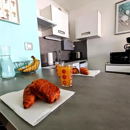 Apartment Saint Clair-centre Port-wifi-climatisation *